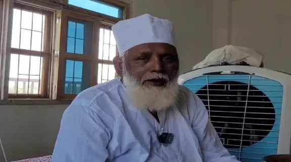 Kingpin Of Illegal Conversion Gang Arrested : अवैध धर्मांतरण कराने के आरोप में यूपी से जमालुद्दीन उर्फ छांगुर बाबा गिरफ्तार, 100 करोड़ की विदेशी फंडिंग की मिली जानकारी