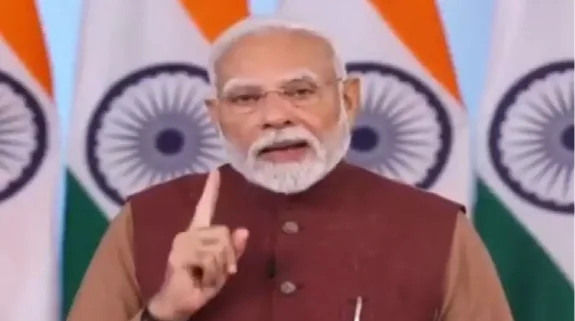 PM Narendra Modi At 16th Rozgar Mela : भारत की सबसे बड़ी पूंजी है युवा शक्ति, ‘बिना पर्ची, बिना खर्ची’…51000 युवाओं को नियुक्ति पत्र बांटते हुए बोले पीएम नरेंद्र मोदी