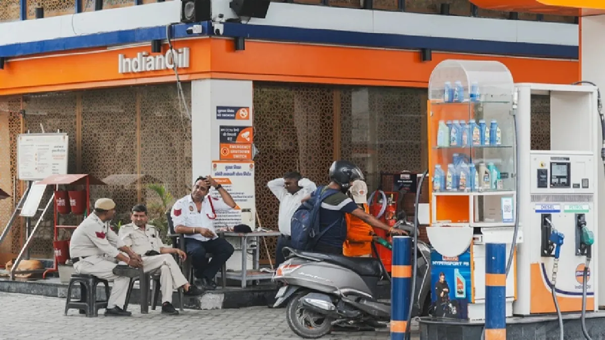 EOL Vehicles Issue Delhi : दिल्ली में 10-15 साल पुराने वाहनों को ईंधन न देने का आदेश होगा वापस! पर्यावरण मंत्री मनजिंदर सिंह सिरसा ने सीएक्यूएम लिखा पत्र
